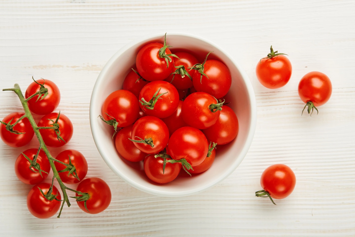 Tomato_Large_Red_Cherry Hạt Giống Cà chua bi chùm đỏ F1
